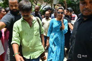 Happy Wedding Movie Team at Sims College Guntur